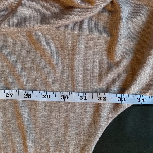 Plus Size Short Sleeve Hoodie - Picture 5 of 5